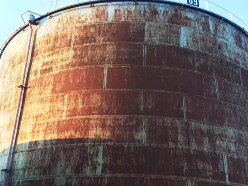 oil_silo